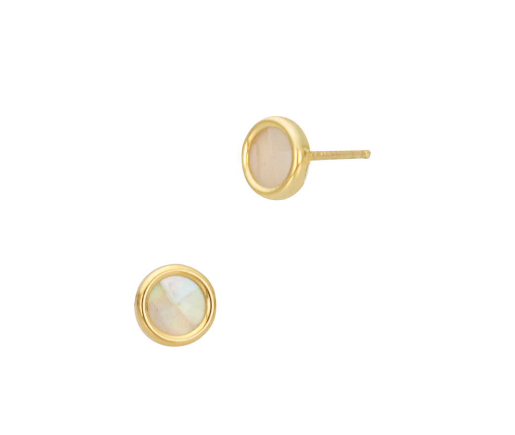 Peewee Pearl Circle Stud Earring