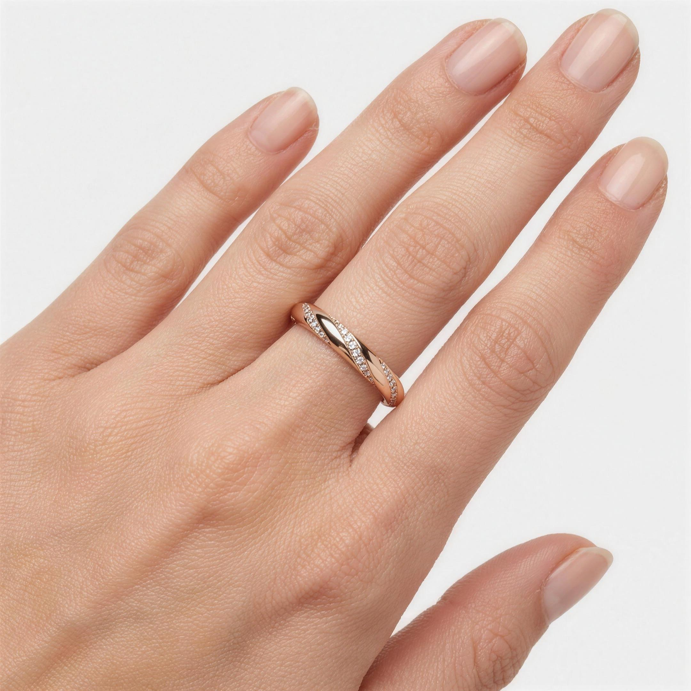 Spiral Diamond Band