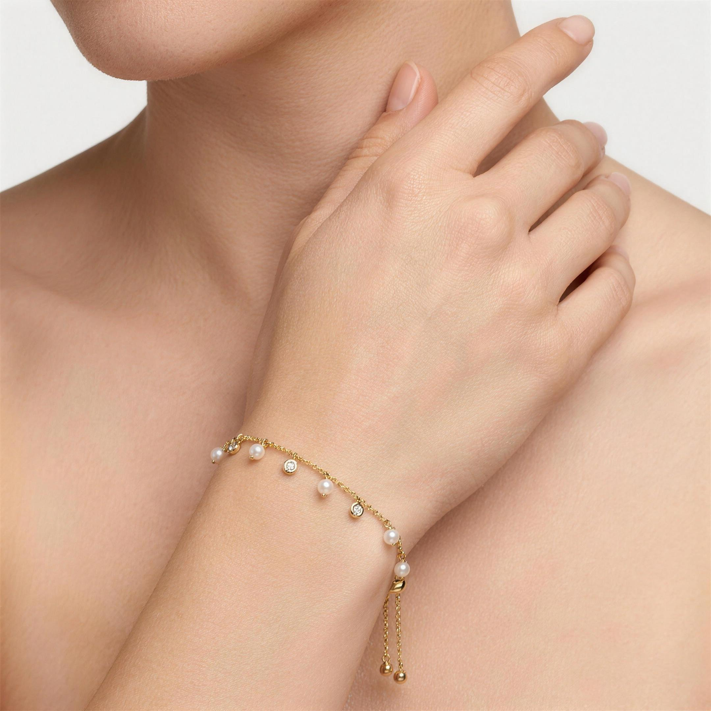Diamond & Pearl Bolo Bracelet